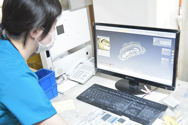 社長：　最近の仕事の内容はどんな感じ？
