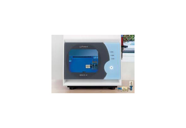 DWX-4
